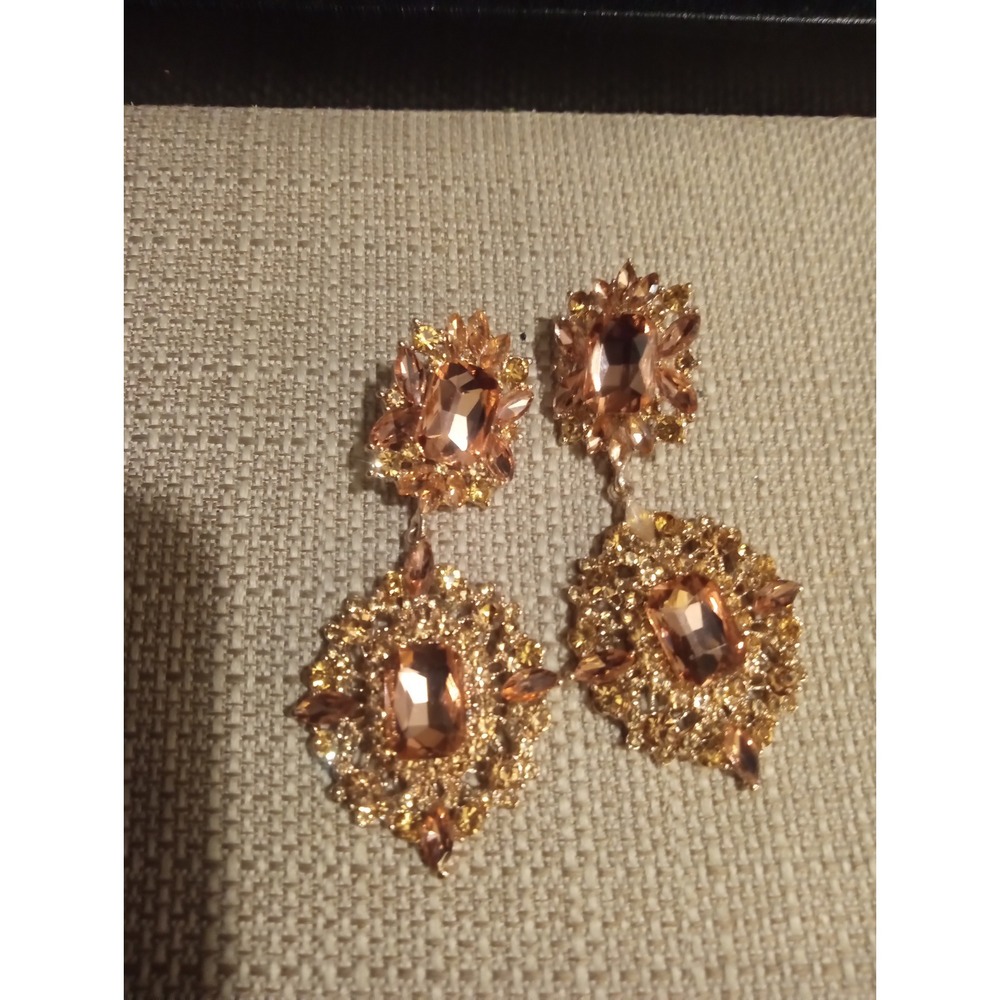 Glamorous Rose Gold Crystal Drop Dangle Earrings Statement Sparkle - Picture 5 of 5